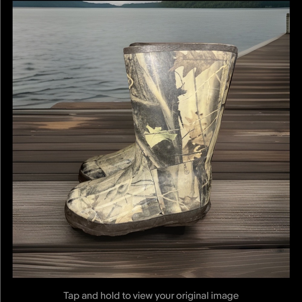 LaCrosse 1000g camo rain hunting boots, Youth Size 3